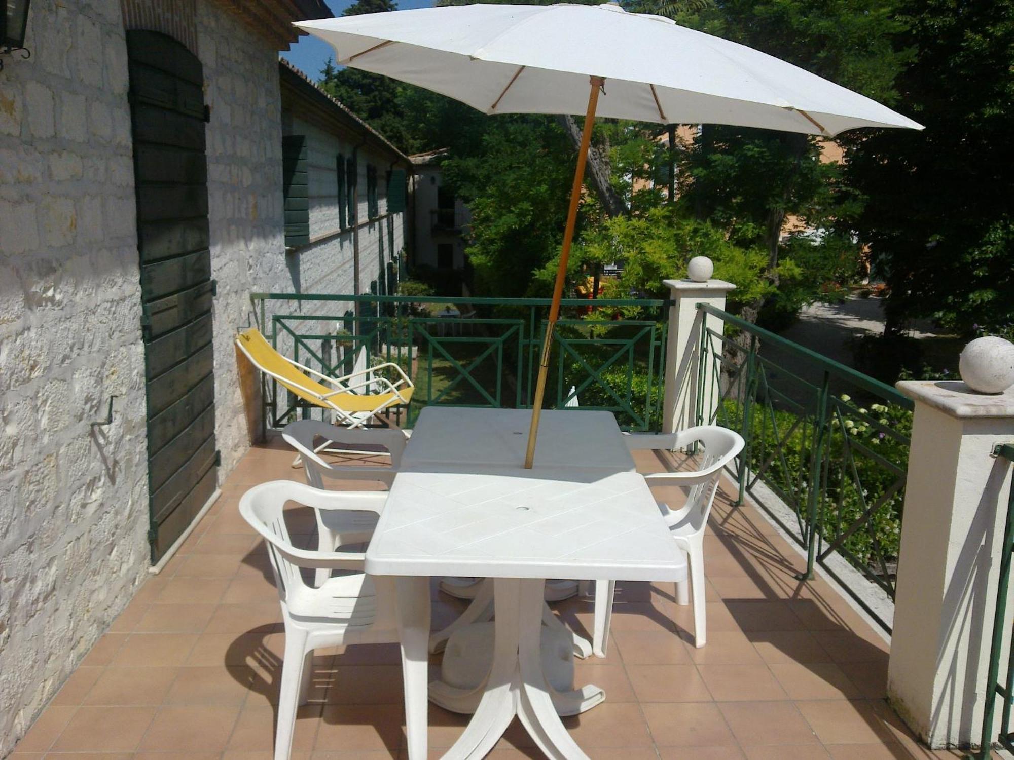 Valcastagno Relais & Residence Sirolo Quarto foto